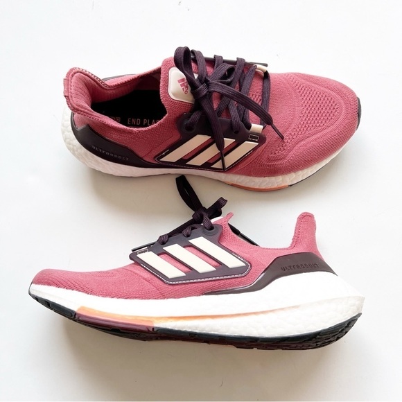 adidas Running Ultraboost 22 shoes sneakers tennis shoe running run like new - Picture 2 of 8